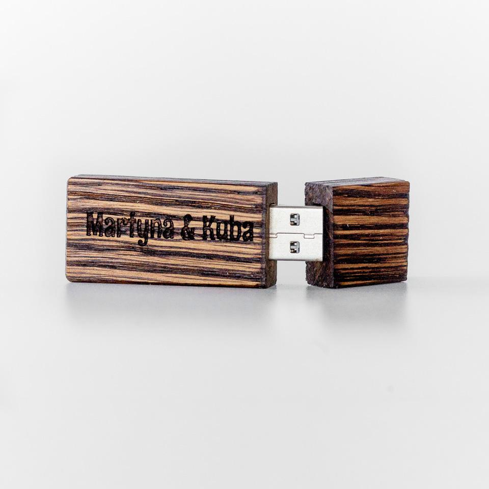 drewno DĄB RUSTYKALNY